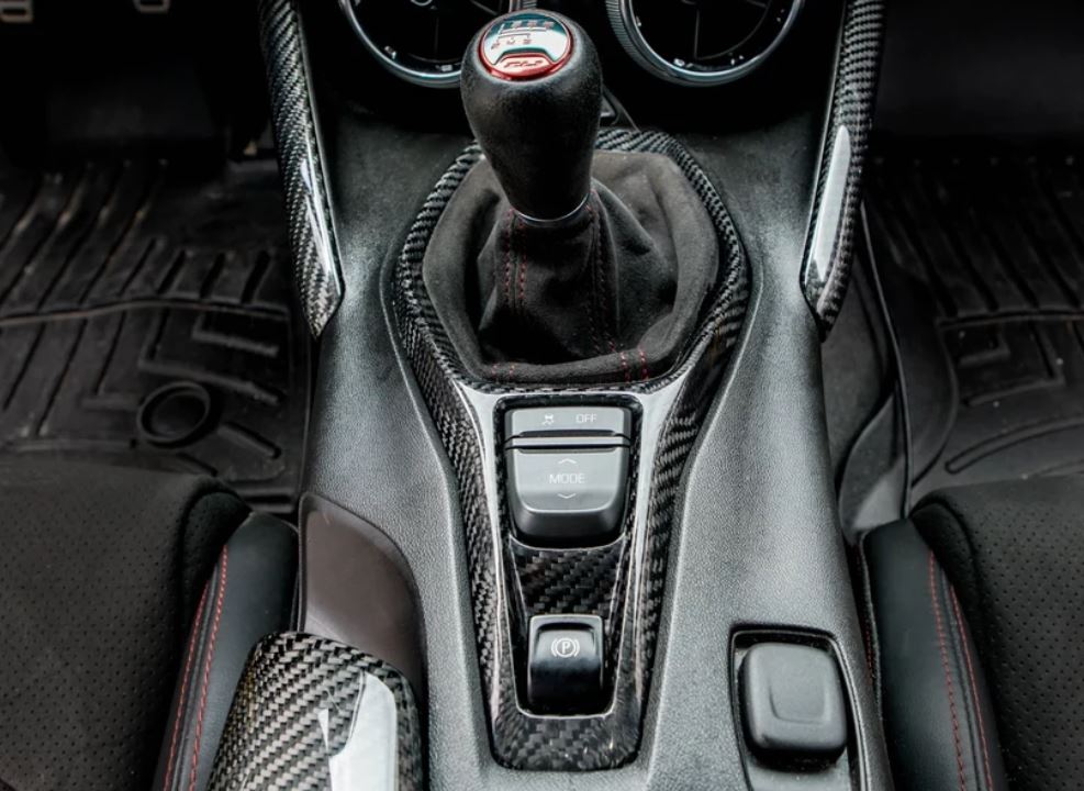 2016-2019 Camaro Carbon Fiber LG422 Shifter Bezel